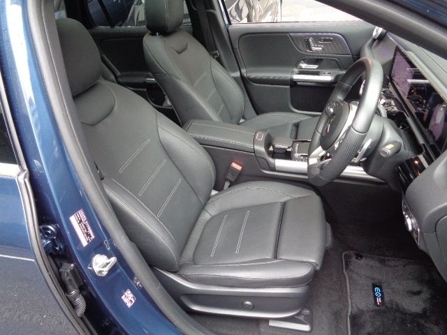 Mercedes Benz EQA 2021-11 24118-15