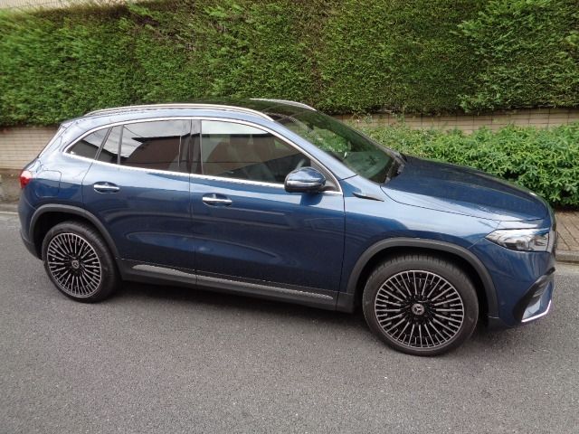 Mercedes Benz EQA 2021-11 24118-6