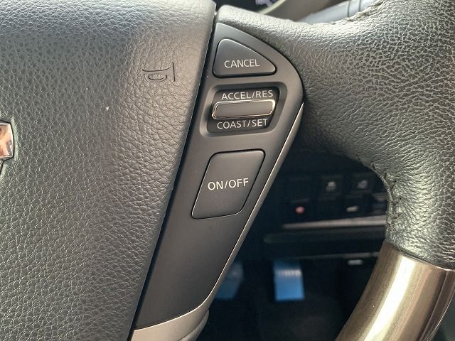 Nissan ELGRAND 2018-08 28565-20