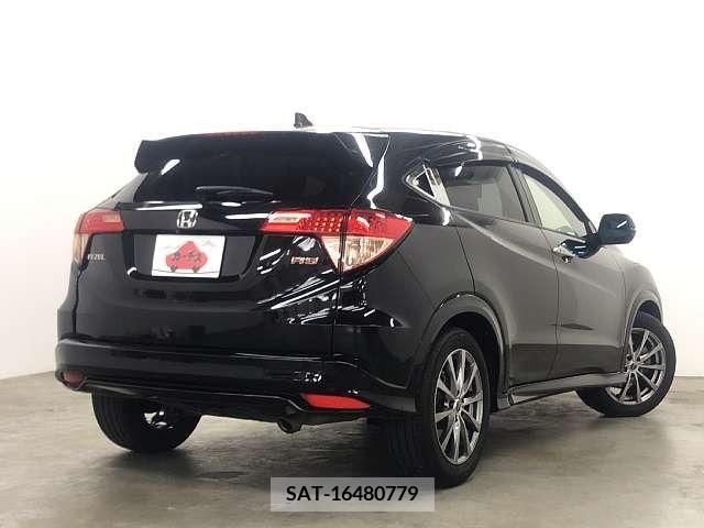 Honda VEZEL 2017-04 288204-2