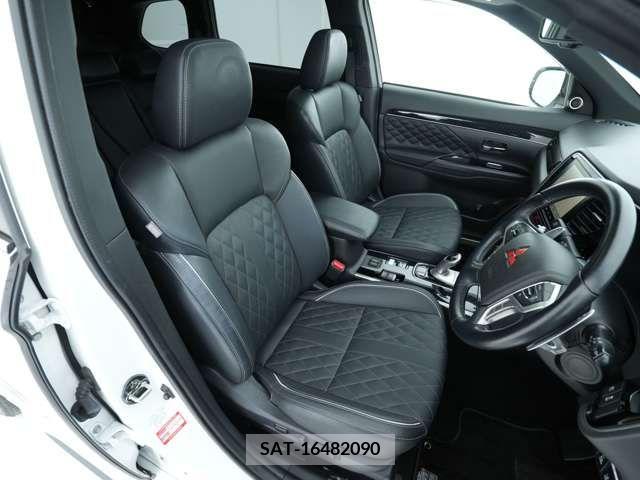 Mitsubishi OUTLANDER PHEV 2020-08 281115-5