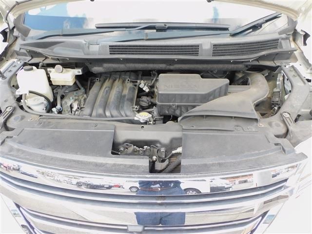 Nissan SERENA 2014-12 186790-8