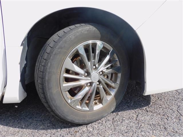 Nissan SERENA 2014-12 186790-11