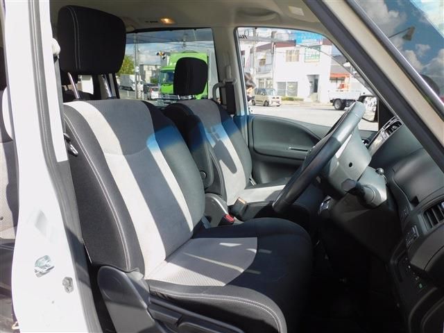 Nissan SERENA 2014-12 186790-17