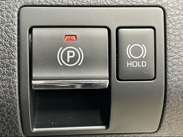 Toyota HARRIER 2018-06 16069-11