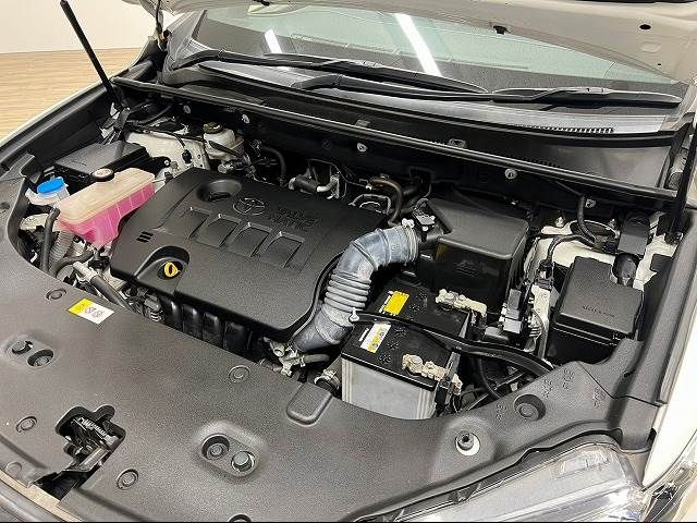 Toyota HARRIER 2018-06 16069-17