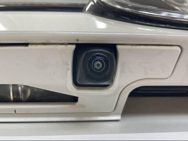 Toyota HARRIER 2018-06 16069-3