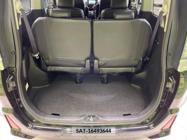 Toyota VOXY 2015-05 288958-13