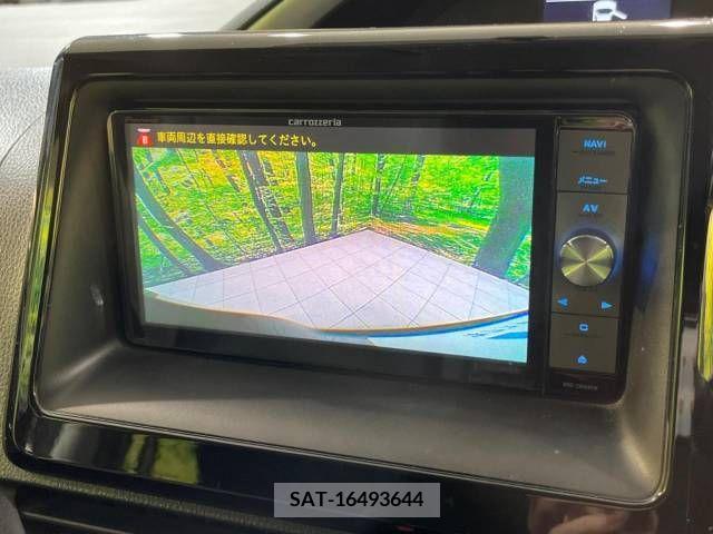 Toyota VOXY 2015-05 288958-4
