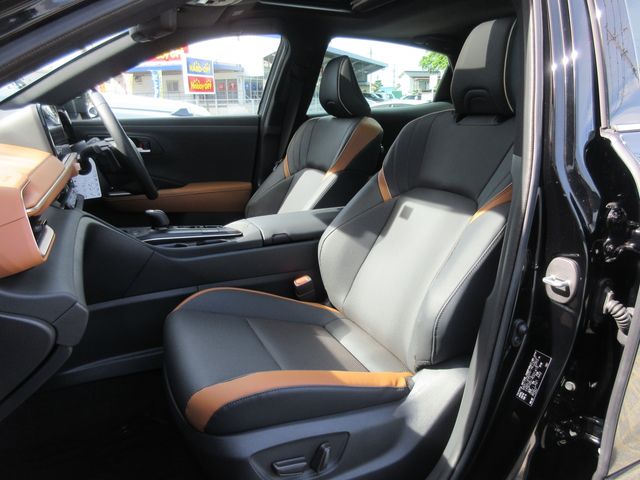 Toyota CROWN 2022-11 6646-15