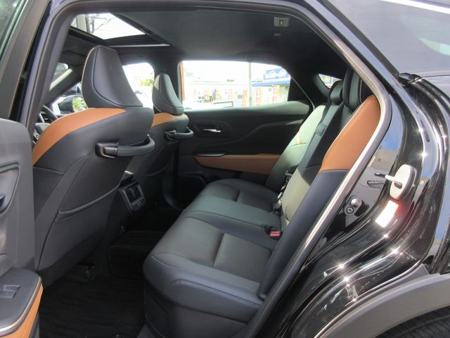 Toyota CROWN 2022-11 6646-17