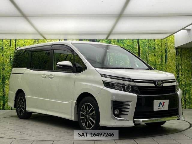 Toyota VOXY 2016-05 220129-17