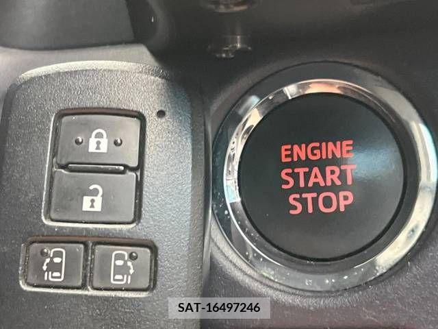 Toyota VOXY 2016-05 220129-5