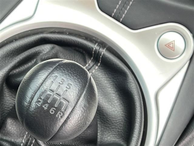 Nissan FAIRLADY Z 2016-02 5963-5