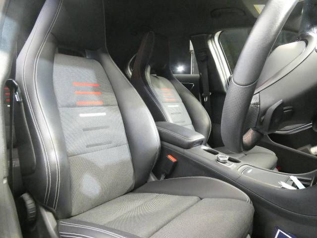 Mercedes Benz A-CLASS 2017-12 196415-8