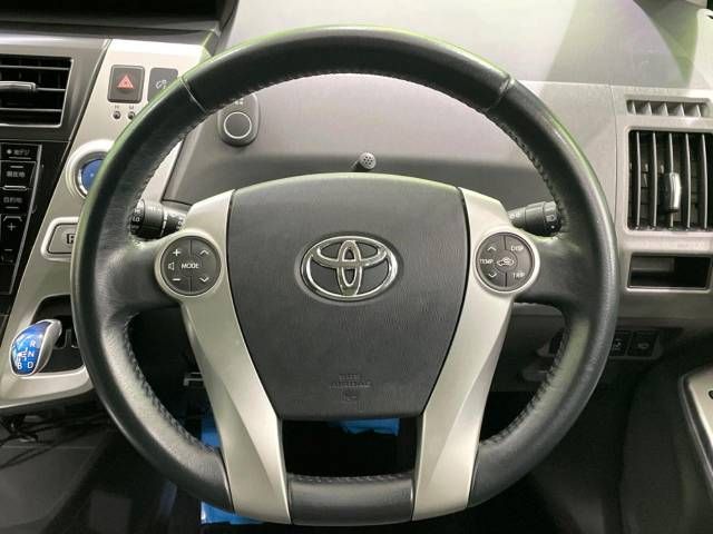 Toyota PRIUS ALPHA 2013-01 185209-12