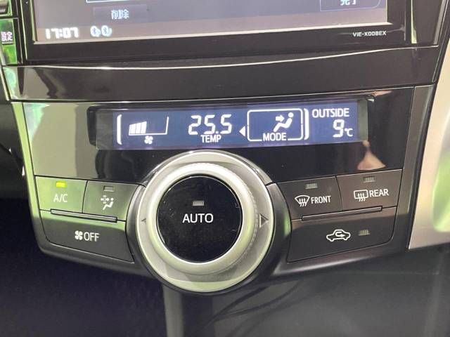 Toyota PRIUS ALPHA 2013-01 185209-4