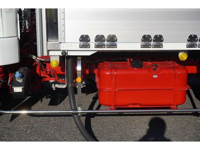 MITSUBISHI FUSO Fighter 2023-03 28167-16