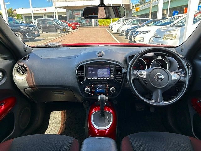Nissan JUKE 2011-03 18463-1