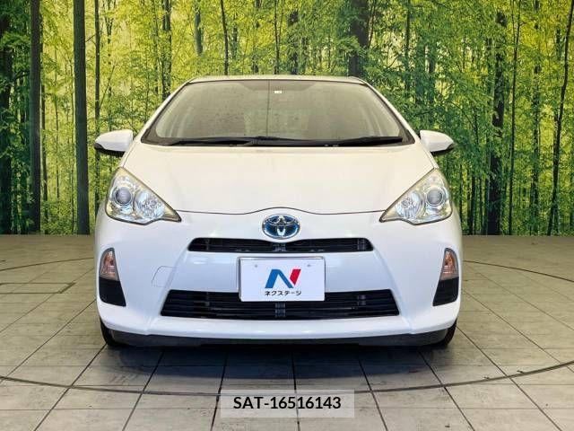 Toyota AQUA 2014-02 257462-13