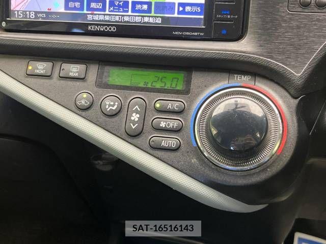 Toyota AQUA 2014-02 257462-6
