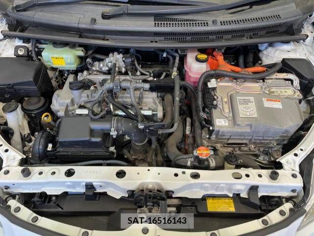 Toyota AQUA 2014-02 257462-17