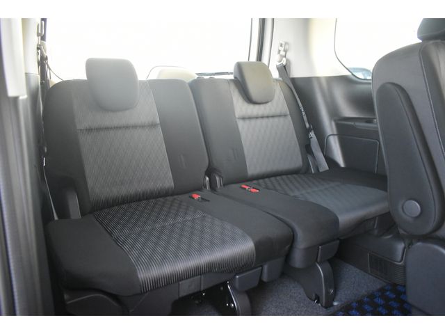 Nissan SERENA 2023-02 182948-20