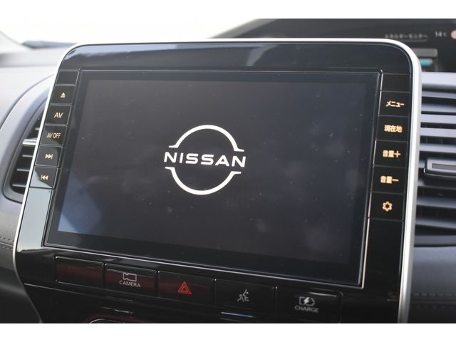 Nissan SERENA 2023-02 182948-3