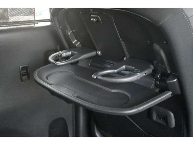 Nissan SERENA 2023-02 182948-16