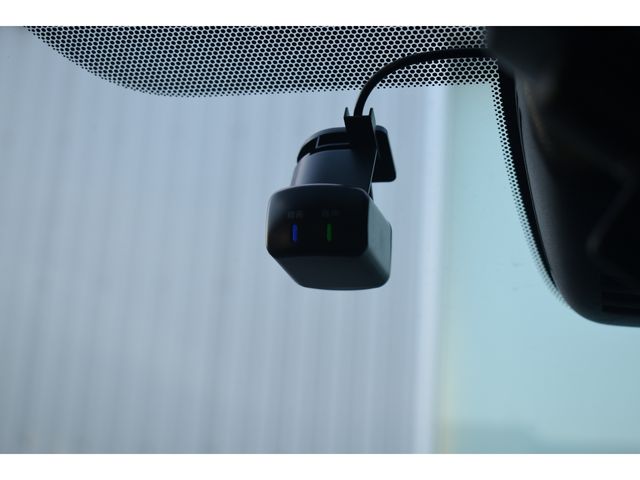 Nissan SERENA 2023-02 182948-6