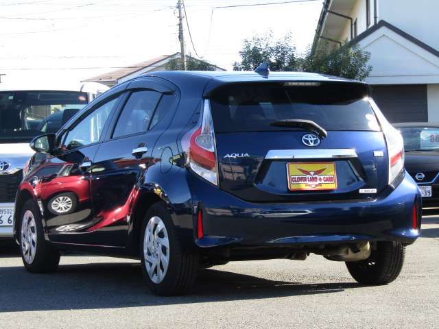 Toyota AQUA 2018-03 195642-7