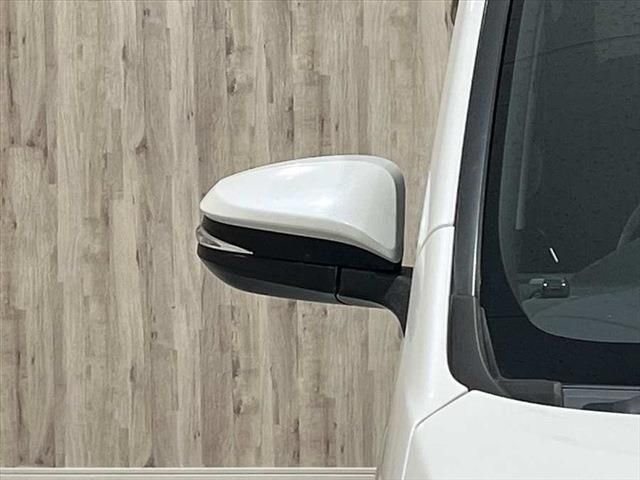 Toyota ESQUIRE 2015-12 27543-13