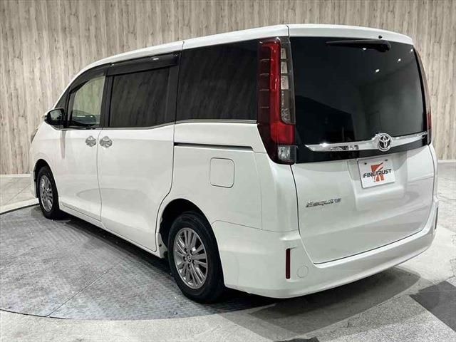 Toyota ESQUIRE 2015-12 27543-6