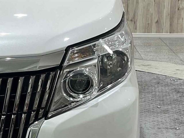 Toyota ESQUIRE 2015-12 27543-8