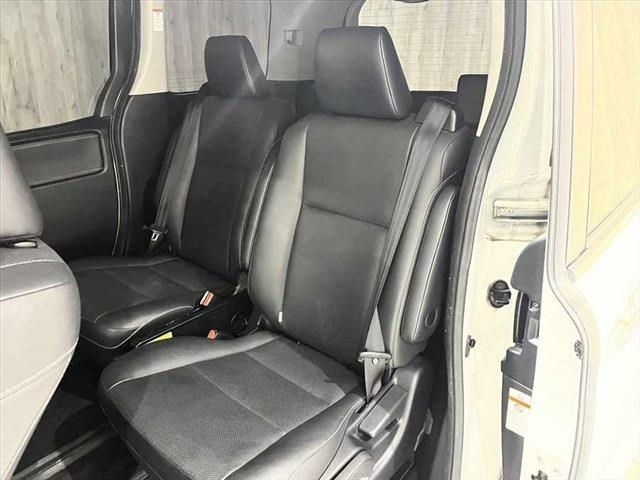 Toyota ESQUIRE 2015-12 27543-23