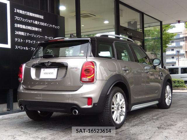 Bmw MINI 2018-08 332151-24