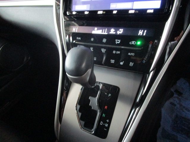 Toyota HARRIER 2019-02 196292-11