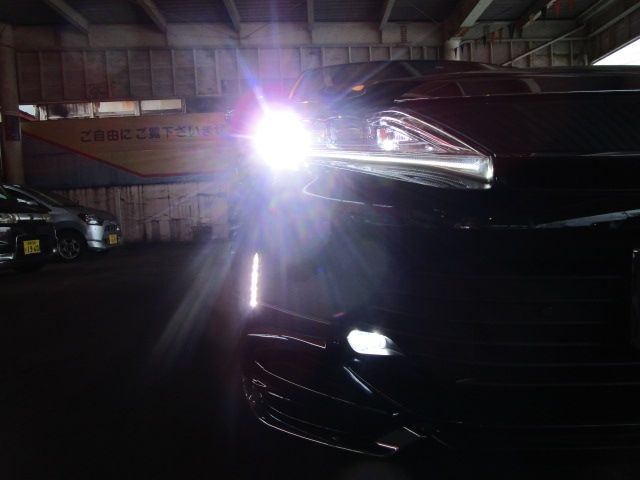 Toyota HARRIER 2019-02 196292-18