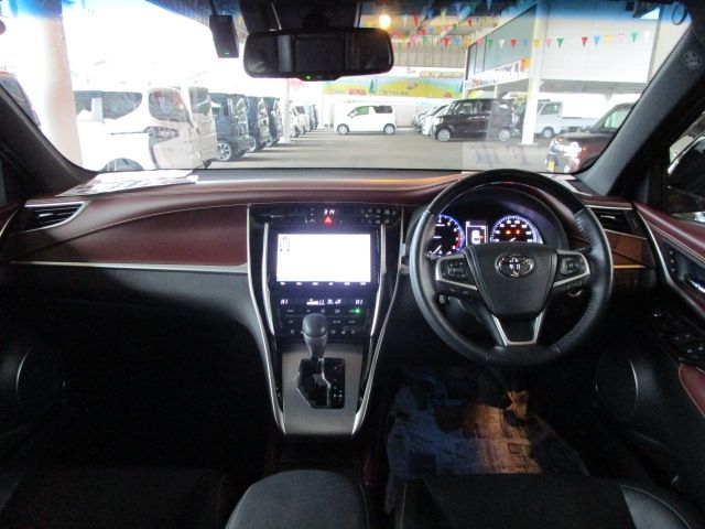 Toyota HARRIER 2019-02 196292-3