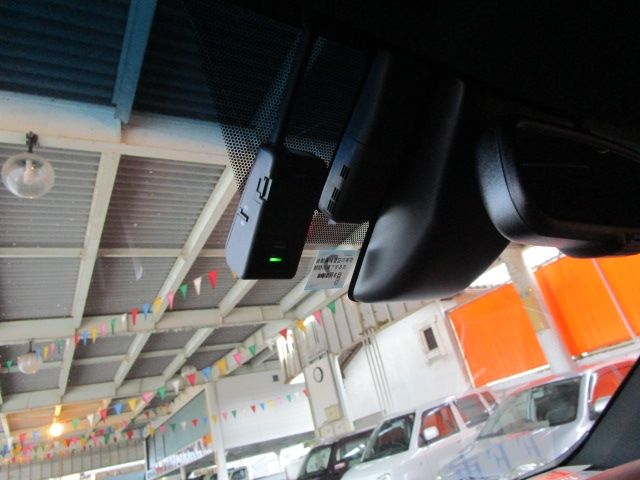 Toyota HARRIER 2019-02 196292-20