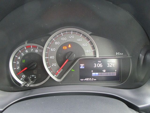 Toyota VITZ 2020-02 6615-7