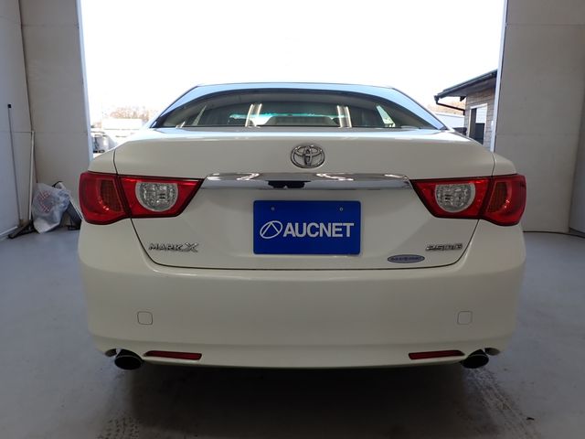Toyota MARK X 2010-12 181412-3