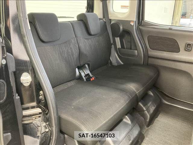 Nissan ROOX 2016-01 323796-13