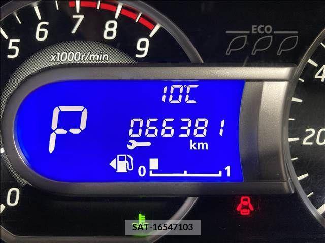 Nissan ROOX 2016-01 323796-16