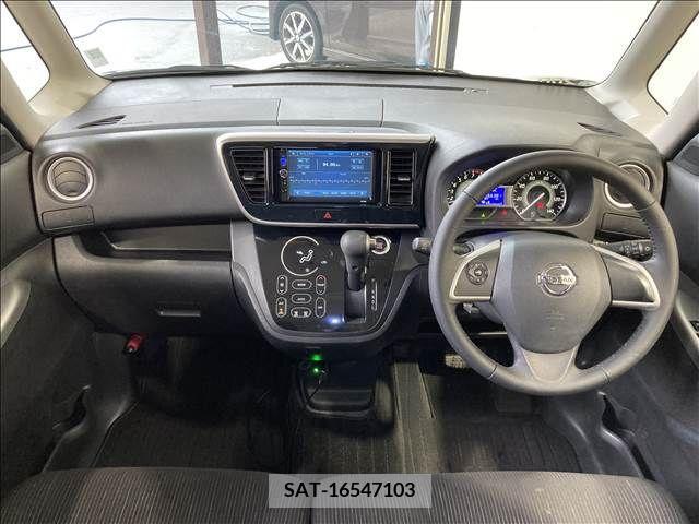 Nissan ROOX 2016-01 323796-15