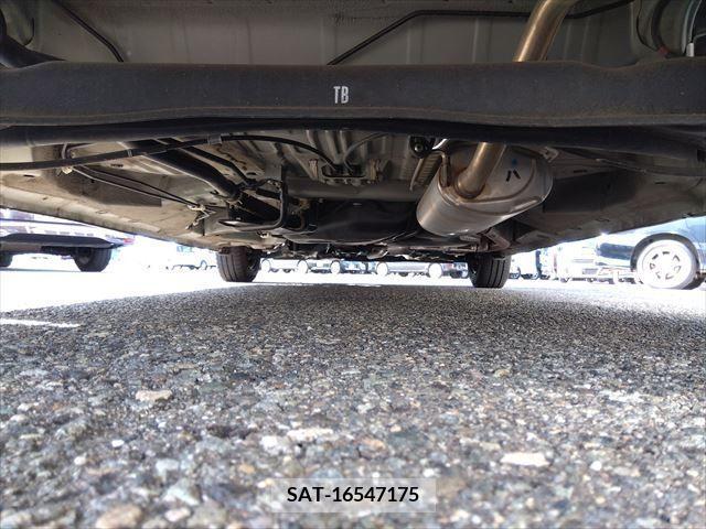 Honda N BOX 2019-10 340581-5