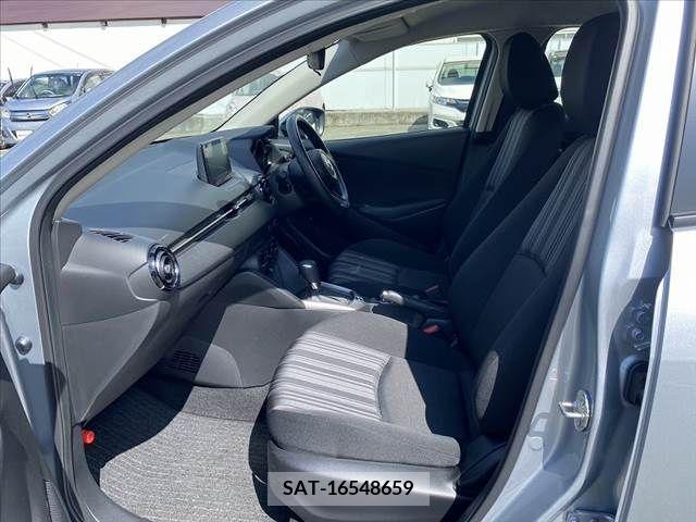 Mazda DEMIO 2019-07 359397-16