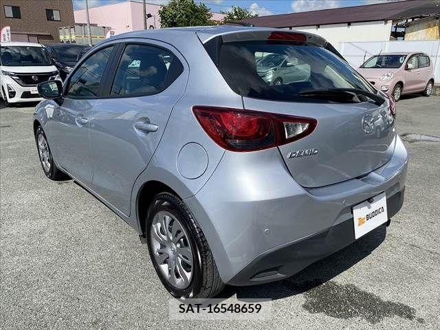 Mazda DEMIO 2019-07 359397-14