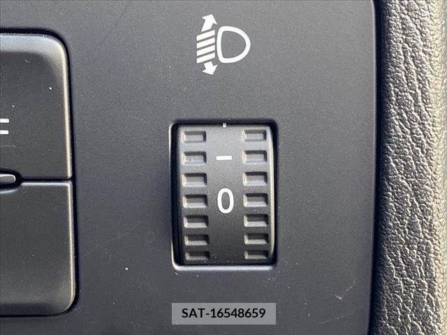 Mazda DEMIO 2019-07 359397-28