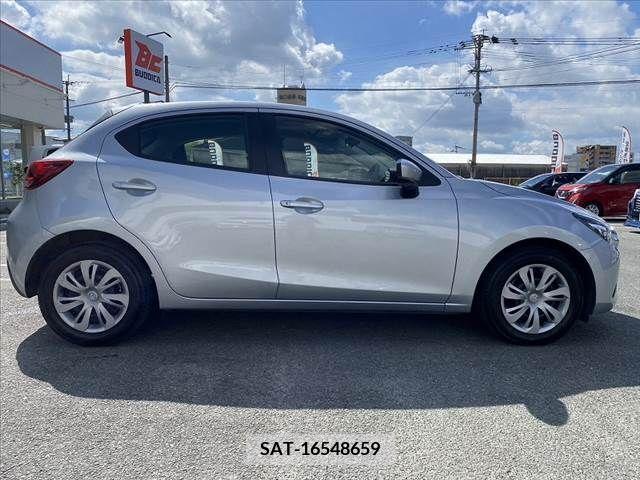 Mazda DEMIO 2019-07 359397-11